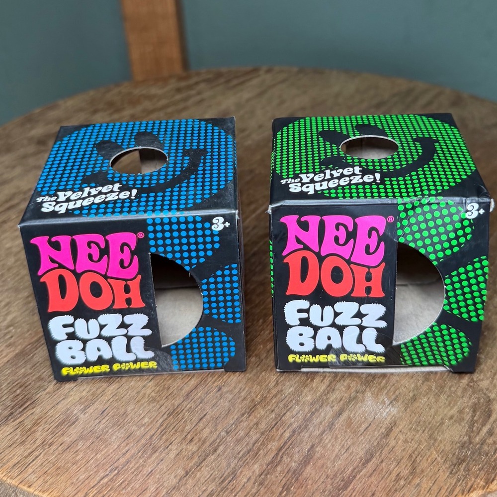 Needoh Fuzzball Flower Power Lot Green & Blue Empty Boxes Schylling Fidget Toy